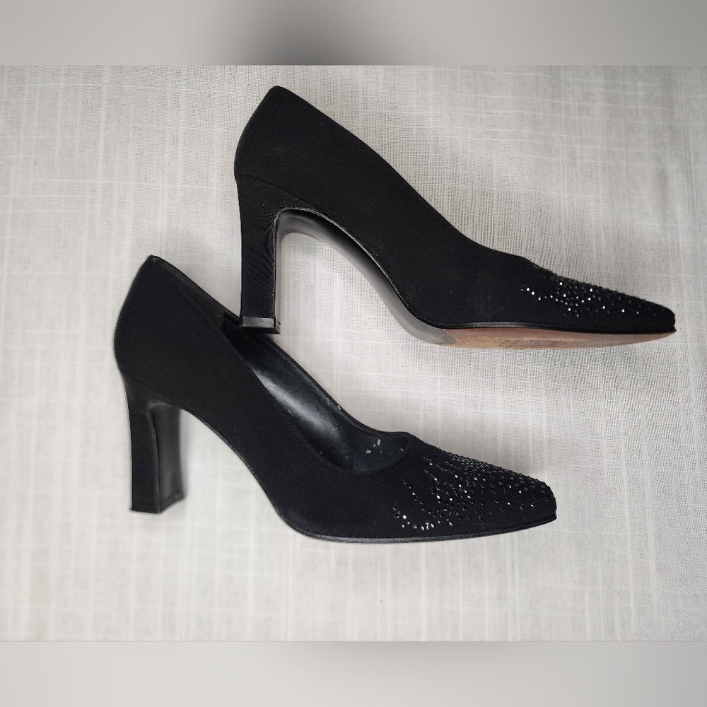 Stuart Weitzman Black Satin Crystal Pump Size 6 - Picture 3 of 9